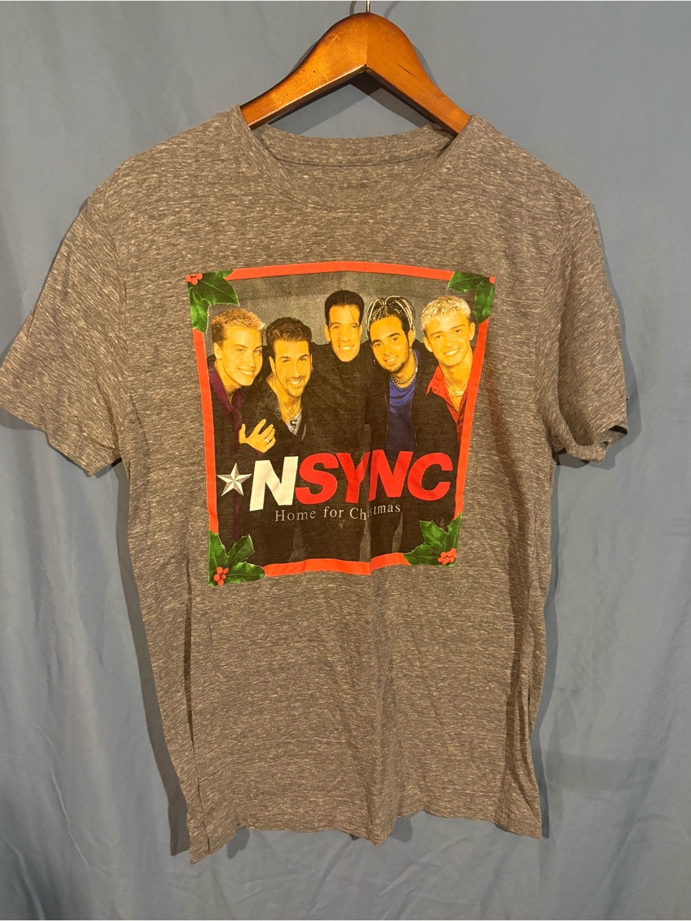 Vintage *NSYNC Home for Christmas Graphic T-Shirt Grey Size M